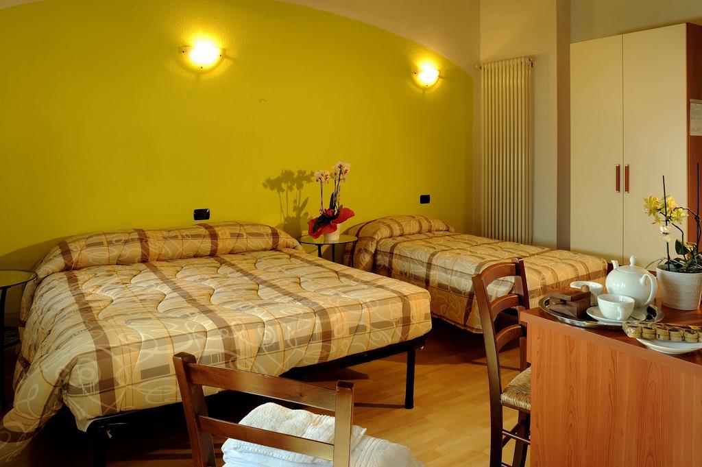 Maison Lombard Hotel Verrayes Room photo